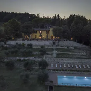 https://relais-il-trebbiolo.it-tuscanyhotel.com