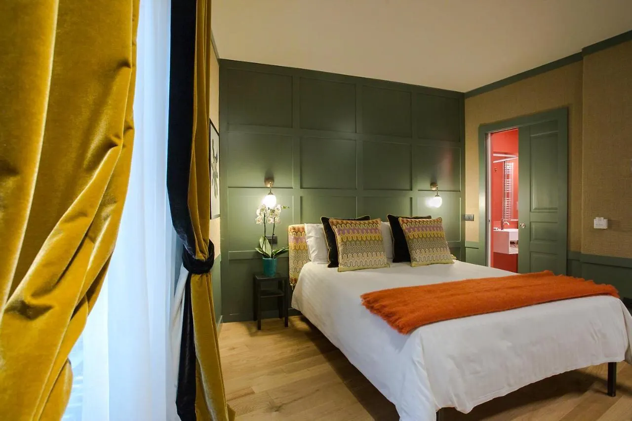 Living Suites Milão Casa de hóspedes