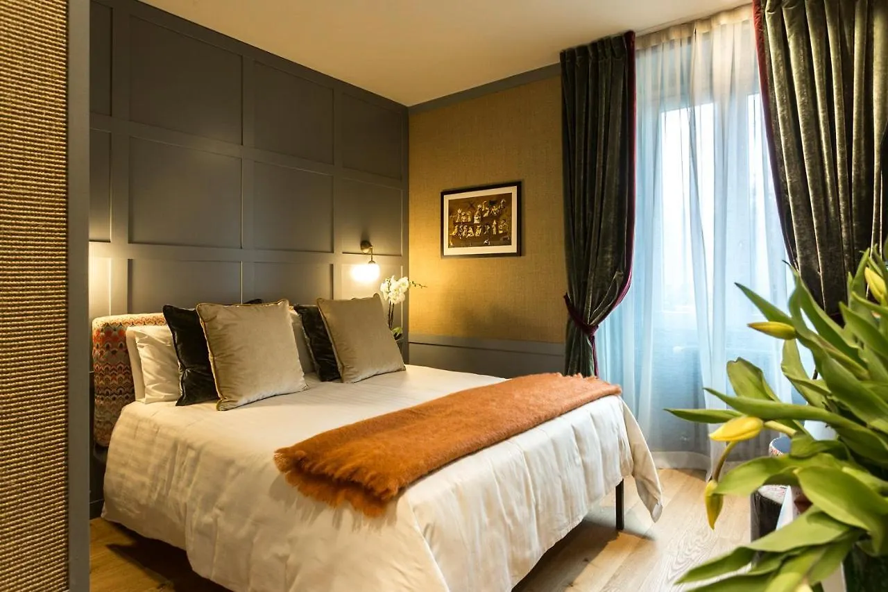Living Suites Milão